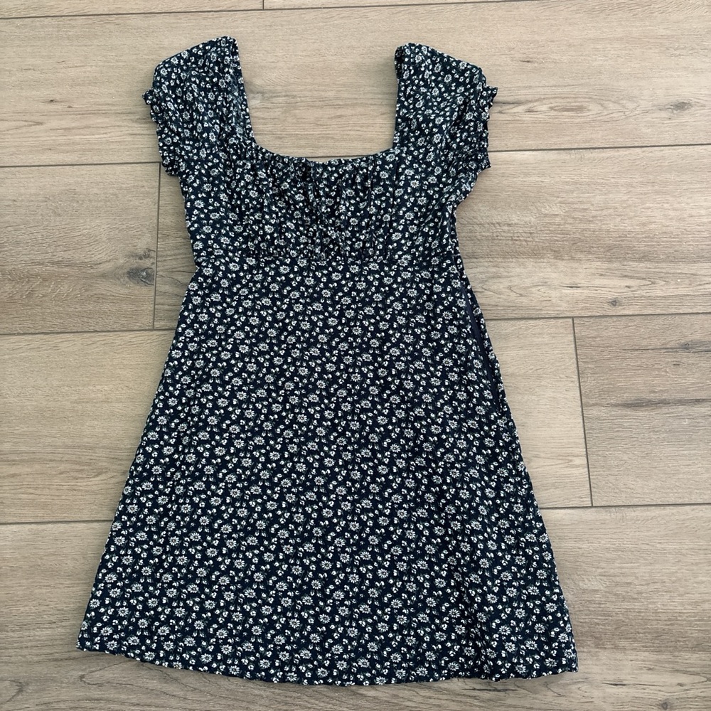 Hollister Blue and White Puff Sleeve Sundress